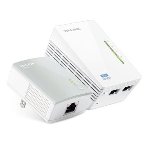 TL-WPA4220KIT ADVANCED 300Mbps Universal Wi-Fi Range Extender, Repeater, AV500 Powerline Edition, Wi-Fi Clone Button, 2 LAN Ports *FREE SHIPPING*